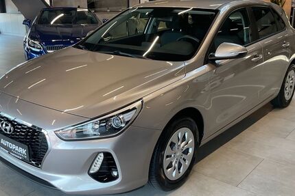 Hyundai i30 44.900 km 12.480 &euro; Forchheim 91301