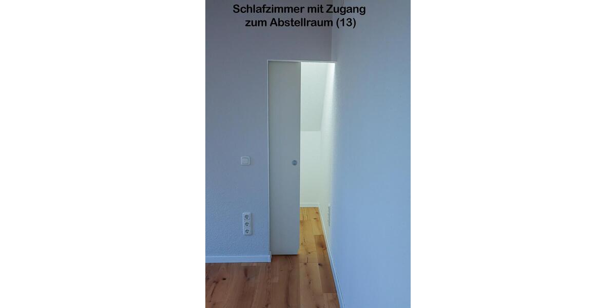Dachgeschoßwohnung Essen Stadtbezirk IV - 5 Zimmer, 125 m&sup2;, 1.480&euro; | Angebot:24695130