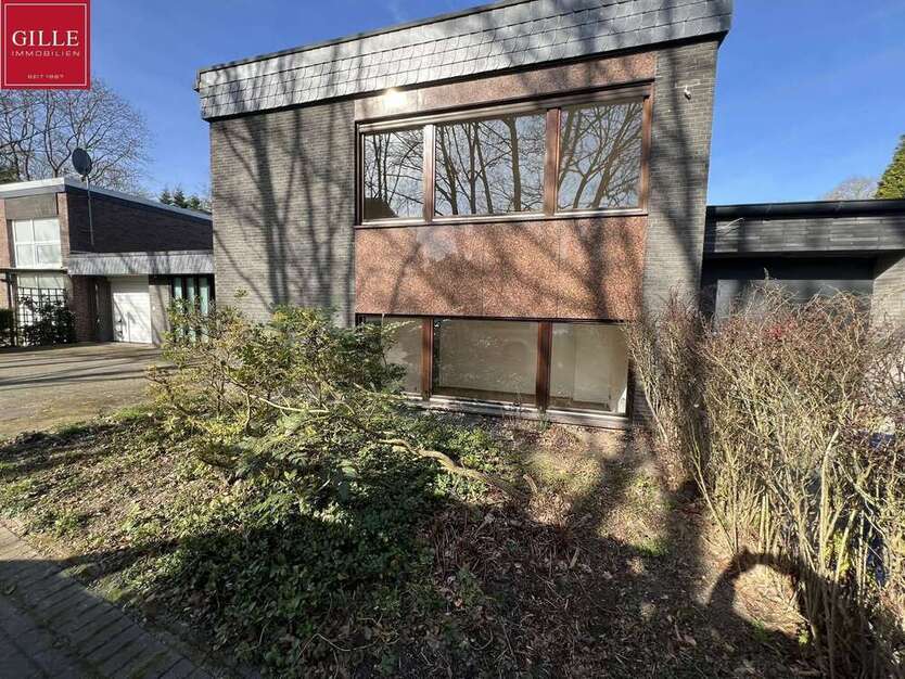 Haus zum Kaufen in Neuss 598.000 € 232 m²