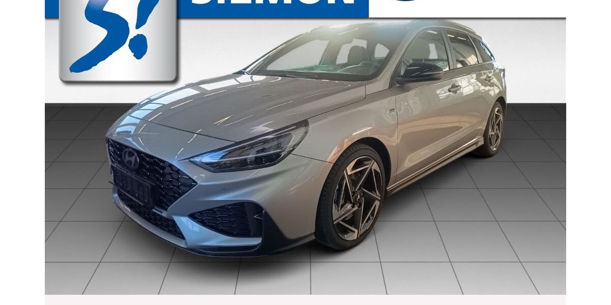 Hyundai i30 24.506 km 22.930 &euro; Salzbergen 48499