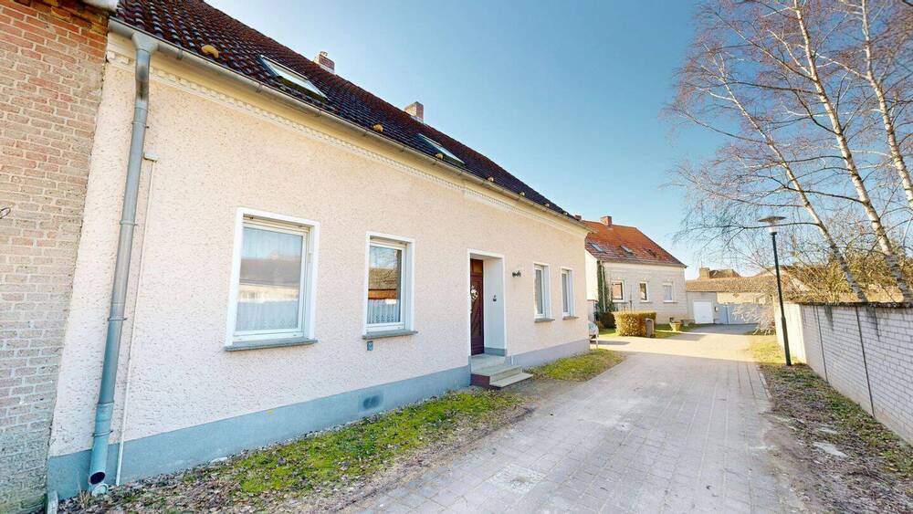Einfamilienhaus Bensdorf Altbensdorf - 7 Zimmer, 168 m&sup2;, 350.000&euro; | Angebot:26028950
