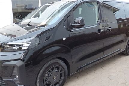 Opel Zafira Life 4.000 km 39.490 &euro; Ahorntal 95491