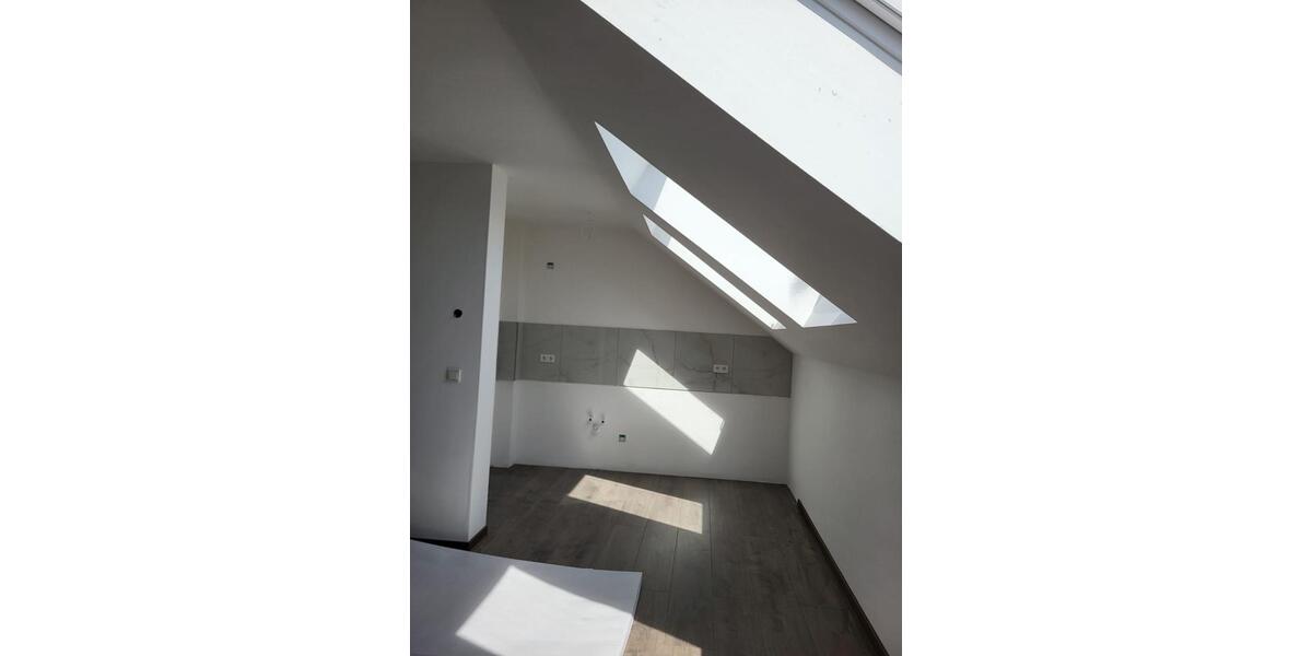 Dachgeschoßwohnung Worms Westliche Vororte - 3 Zimmer, 82 m&sup2;, 1.200&euro; | Angebot:26669818