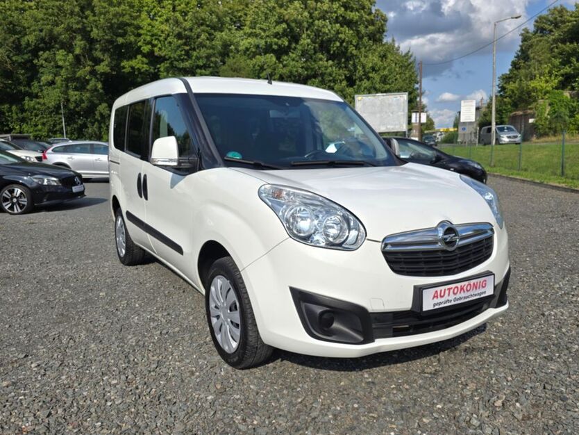 Opel Combo 111.800 km 8.990 € Nordhausen 99734