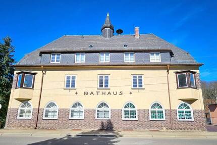 Altes Rathaus mit Potenzial für Ihr Gewerbe 2 zimmer