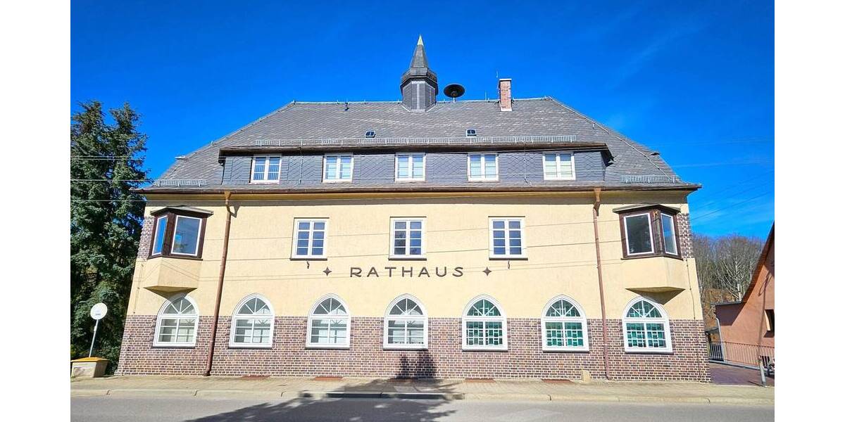 Altes Rathaus mit Potenzial für Ihr Gewerbe 2 zimmer