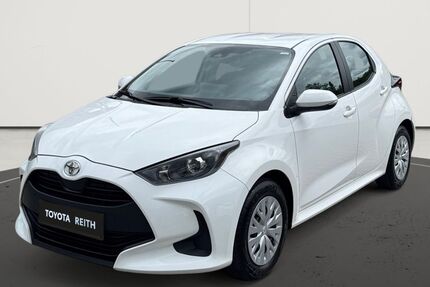 Toyota Yaris 82.413 km 11.960 &euro; Ingolstadt 85055