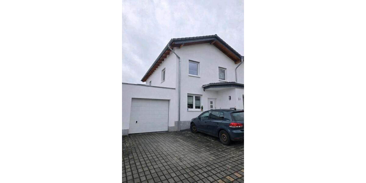 Doppelhaushälfte Homberg (Efze) - 4 Zimmer, 130 m&sup2;, 310.000&euro; | Angebot:26991898