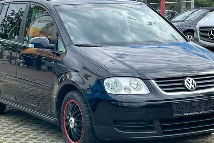 VW Touran 199.000 km 1.650 &euro; Berlin 13088