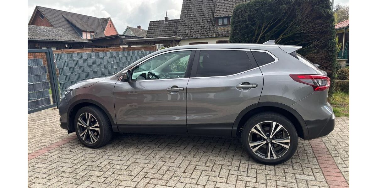 Nissan Qashqai 95.000 km 16.000 &euro; Neuenkirchen 49434