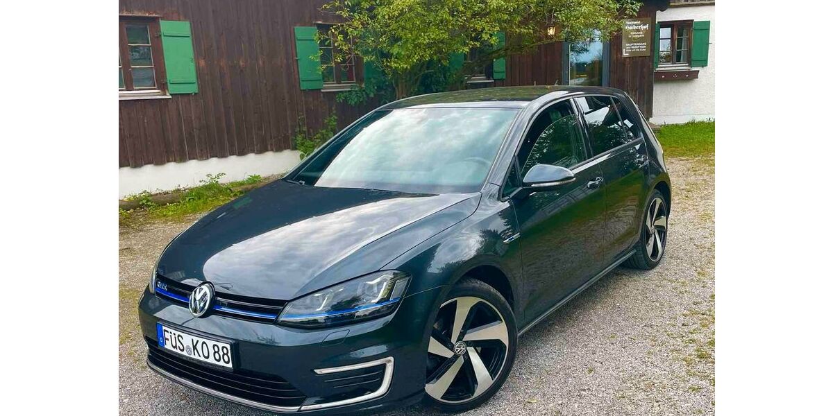 VW Golf 153.350 km 11.990 &euro; Schwangau 87645
