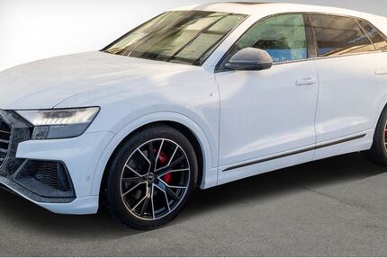 Audi Q8 59.700 km 62.880 &euro; Rosenheim 83022