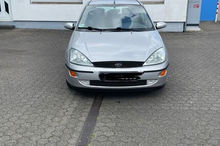 Ford Focus 181.230 km 2.050 &euro; Sankt Augustin 53757