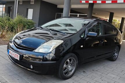 Toyota Prius 198.000 km 3.600 &euro; Nürnberg 90439