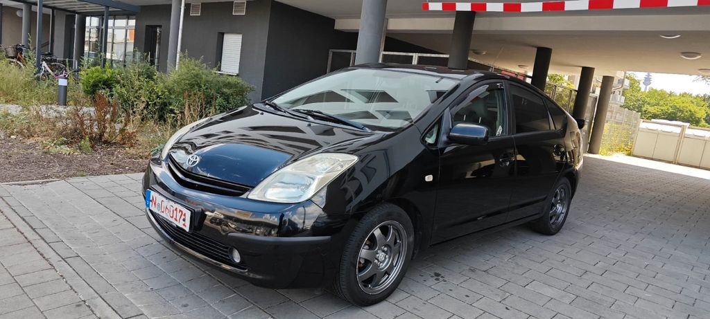 Toyota Prius 198.000 km 3.600 &euro; Nürnberg 90439