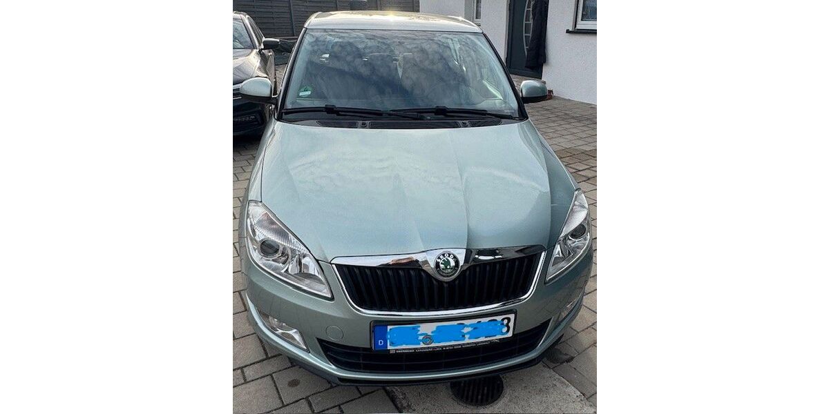 Skoda Fabia 71.500 km 4.900 &euro; Schierling 84069