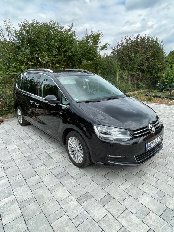 VW Sharan 220.000 km 13.200 € Abensberg 93326