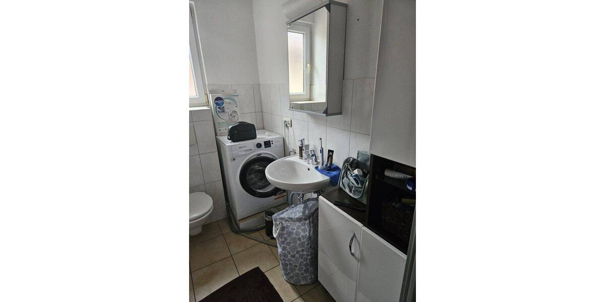Etagenwohnung Stuttgart Bad Cannstatt - 2 Zimmer, 61 m&sup2;, 895&euro; | Angebot:26833853