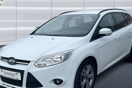 Ford Focus 17.469 km 10.490 &euro; Duisburg 47057