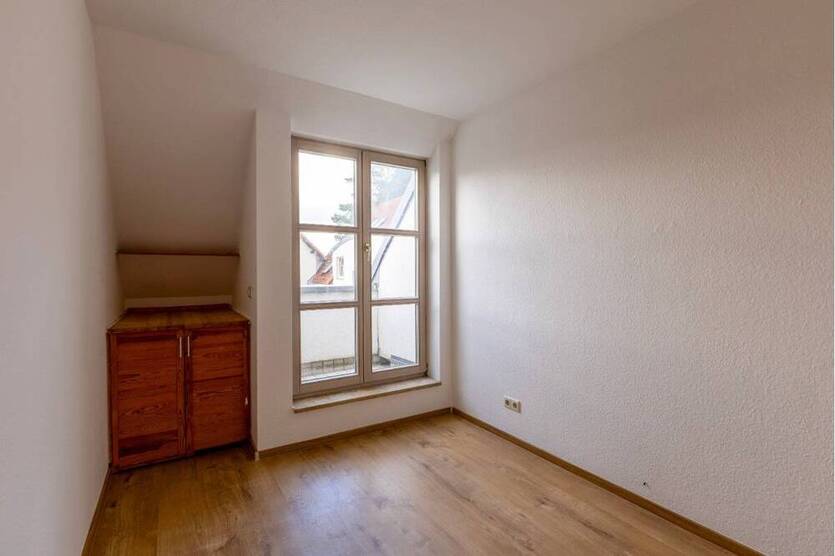 Den Wald direkt vor der Tür! DG-Wohnung in Neuseddin