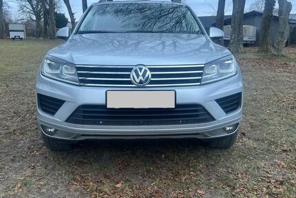 VW Touareg 337.000 km 10.999 &euro; Bonn 53227