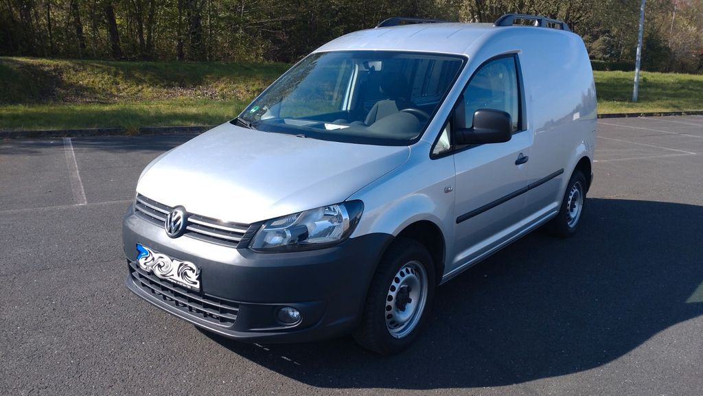 VW Caddy 165.000 km 5.600 &euro; Reinsberg 09629