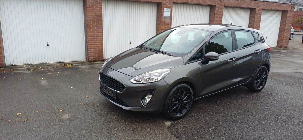 Ford Fiesta 110.000 km 6.700 € Neuss 41469