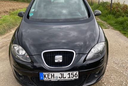 Seat Altea 240.000 km 2.500 € Bad Abbach 93077