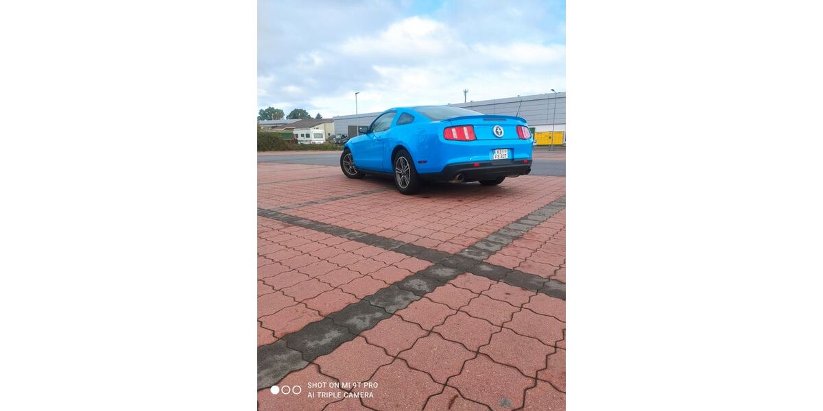 Ford Mustang 68.000 km 18.000 &euro; Flintbek 24220