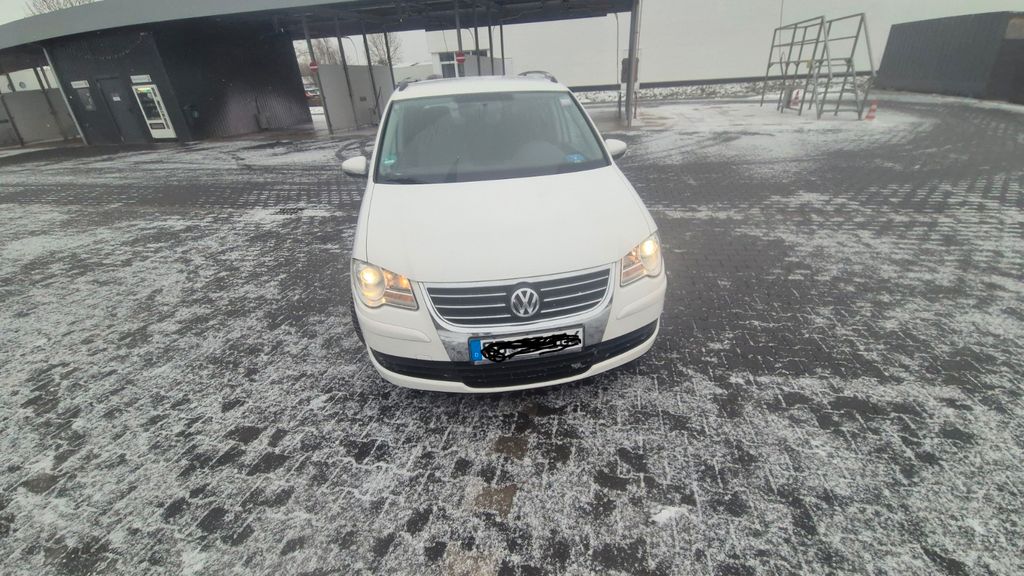 VW Touran 256.831 km 2.500 &euro; Fulda 36041