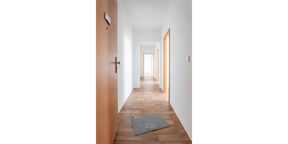 Etagenwohnung Schönebeck (Elbe) - 3 Zimmer, 67 m&sup2;, 368&euro; | Angebot:26561313