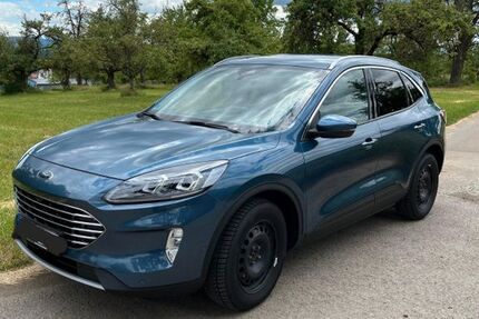 Ford Kuga 45.000 km 25.200 &euro; Walddorfhäslach 72141