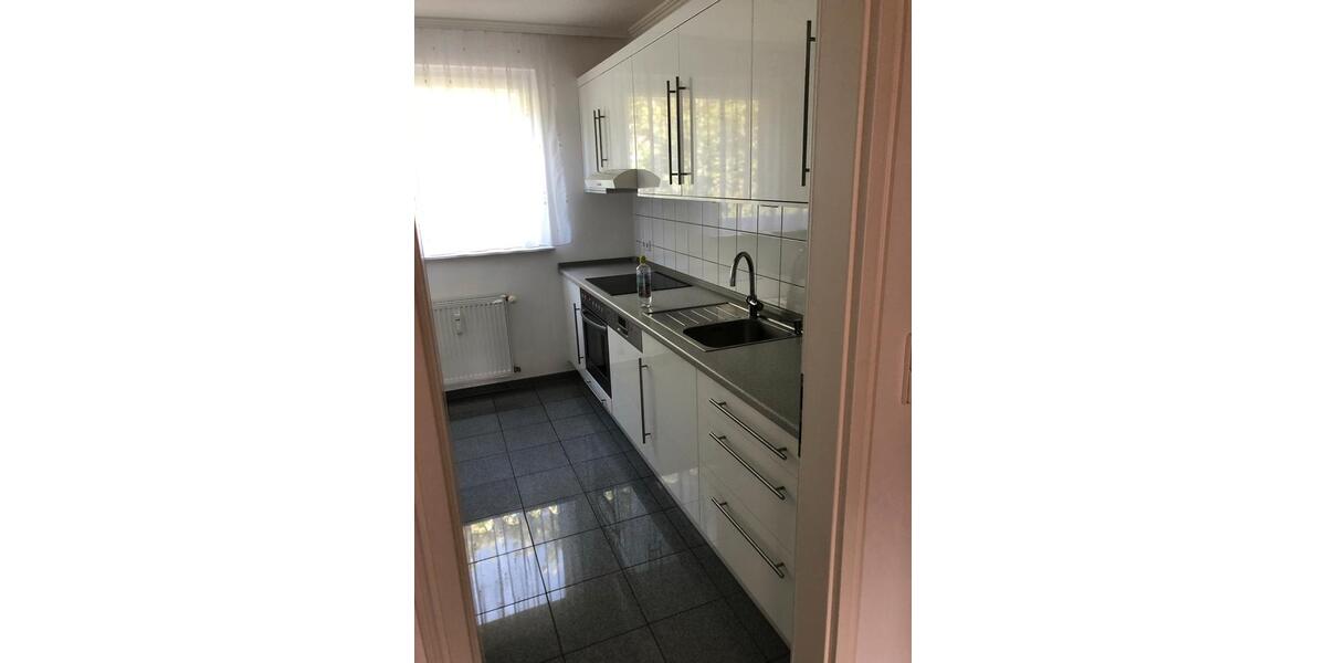 2,5 Zimmer Wohnung in Laatzen Zentrum mit Garage. 2 zimmer