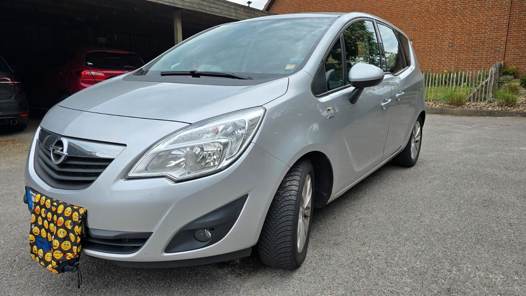 Opel Meriva 208.000 km 5.000 &euro; Flensburg 24943