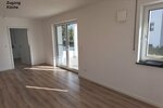 Wohnen wie im eigenen Haus! großzügige WFL mit 114 m² moderner Grundriss Energiesparhaus Erdgeschoss mit Terrasse und Garten ab 01.06.2026 - Erdgeschoßwohnung Kemnath Beste Lage | Angebot:26490228