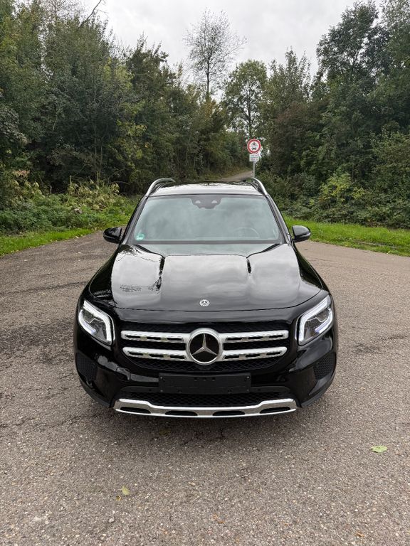 Mercedes-Benz GLB 220 149.300 km 28.500 € Wernau 73249