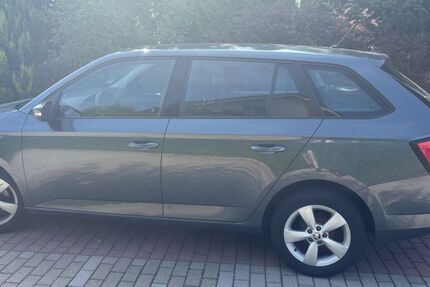 Skoda Fabia 80.000 km 7.000 &euro; Auerbach 08209