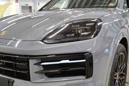 Porsche Cayenne 19.999 km 99.890 &euro; Stuttgart 70499