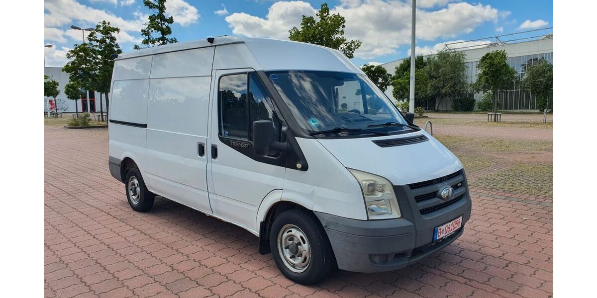 Ford Transit 302.209 km 3.300 &euro; Berlin 13055