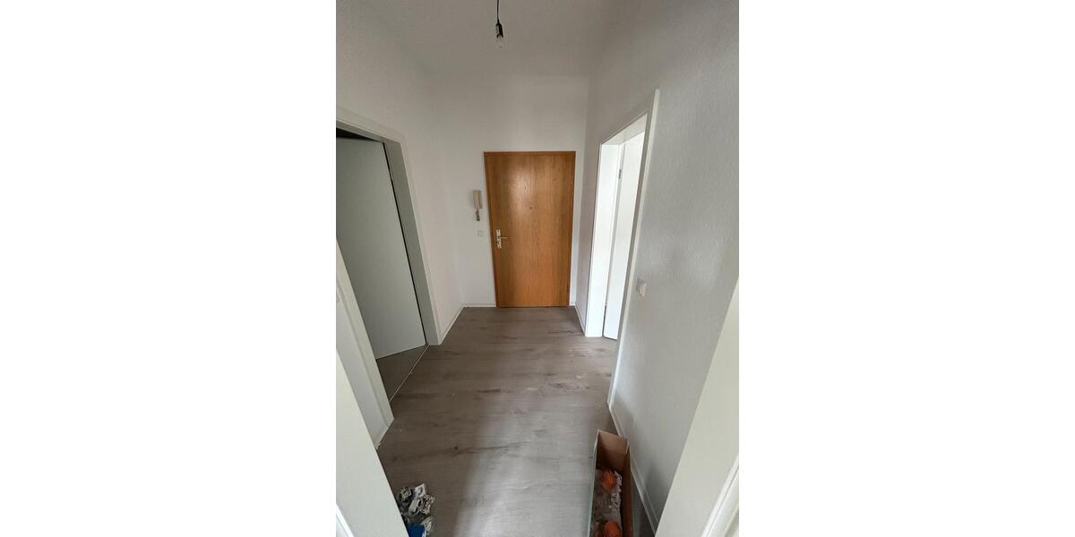 Etagenwohnung Stendal - 1 Zimmer, 38 m&sup2;, 400&euro; | Angebot:26033185