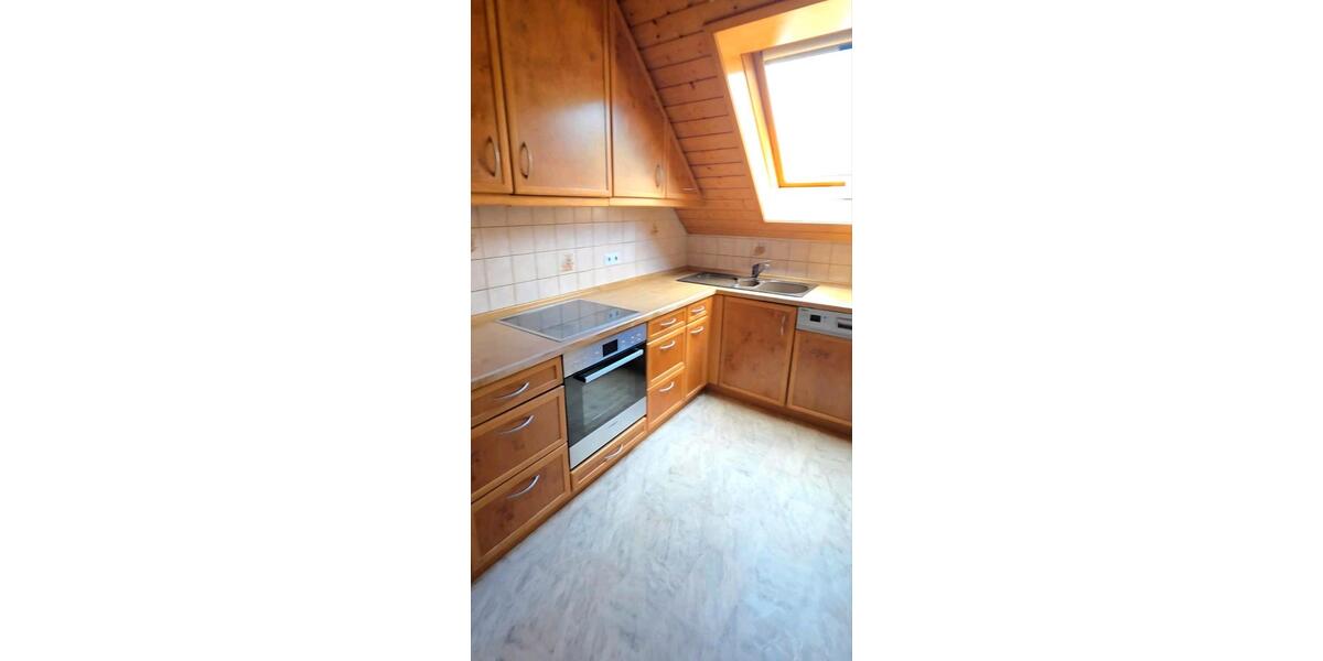 Maisonettenwohnung Lichtenstein - 5 Zimmer, 100 m&sup2;, 1.150&euro; | Angebot:26414184