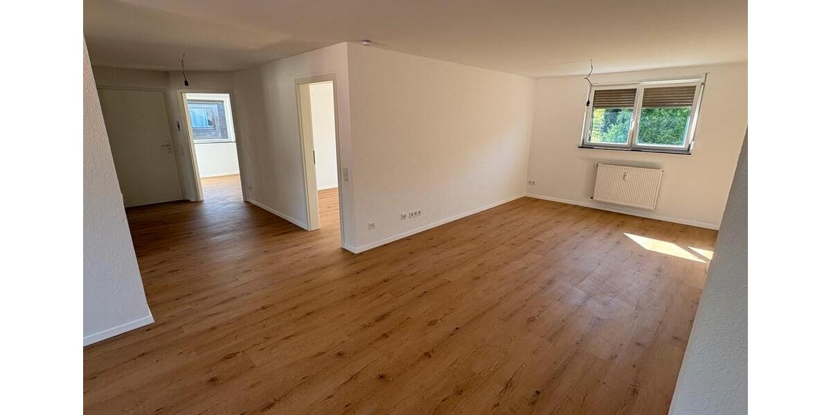 Etagenwohnung Saarlouis - 2 Zimmer, 95 m&sup2;, 900&euro; | Angebot:26393233
