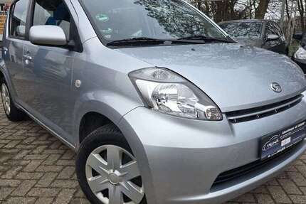 Daihatsu Sirion 64.358 km 3.849 &euro; Bremen 28237