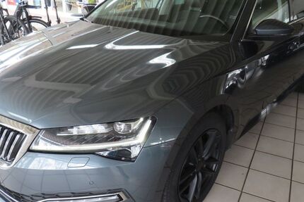 Skoda Superb 129.919 km 18.999 &euro; Oldenburg 26127
