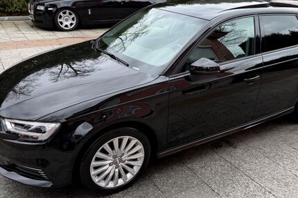 Audi A3 78.000 km 17.980 &euro; München 81827