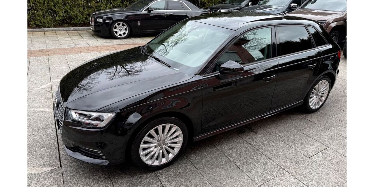 Audi A3 78.000 km 17.980 &euro; München 81827