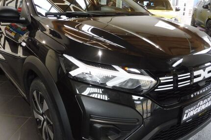 Dacia Sandero 1.050 km 16.480 &euro; Marienberg 09496