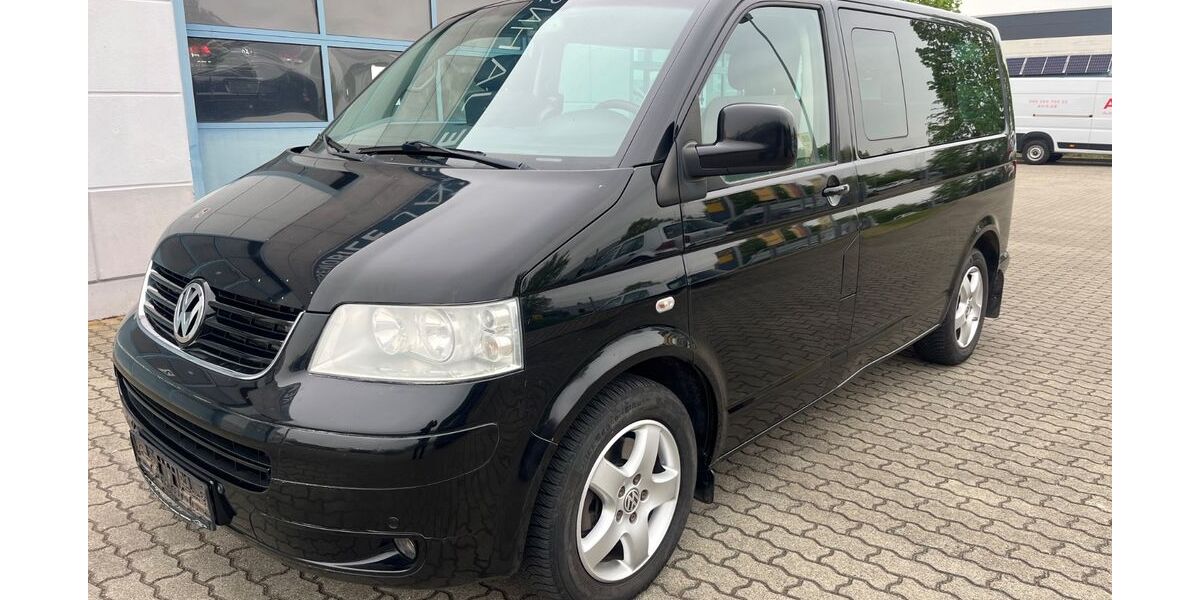VW T5 Transporter 437.000 km 5.300 &euro; Aschersleben 06449