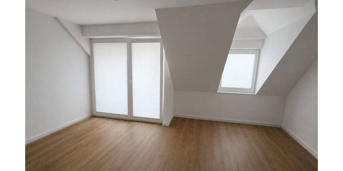 Etagenwohnung Rees - 3 Zimmer, 81 m&sup2;, 775&euro; | Angebot:26788107