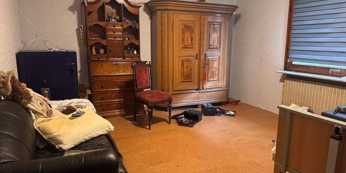 Einfamilienhaus Castrop-Rauxel Castrop - 5 Zimmer, 118 m&sup2;, 220.000&euro; | Angebot:25176300